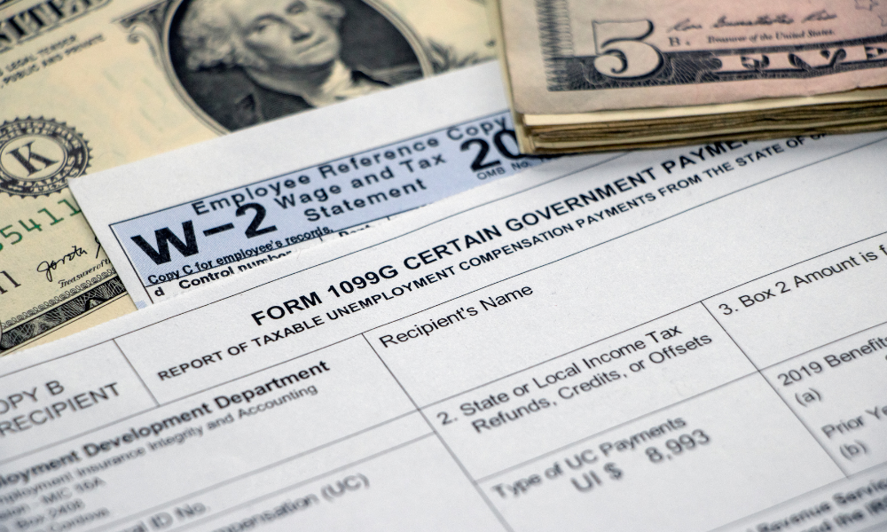2 tax forms: 1099 and W-2